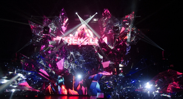 Krewella identity set - Max Chang