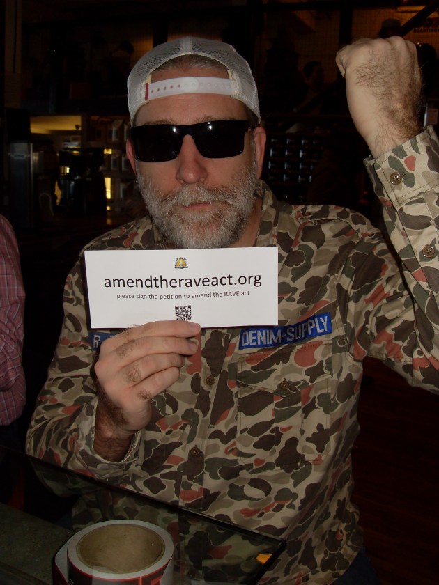 VLUU L100, M100 / Samsung L100, M100