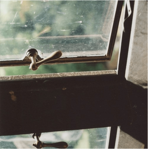 Izzard & Alicks - Looking Out With You (Strife II Remix)